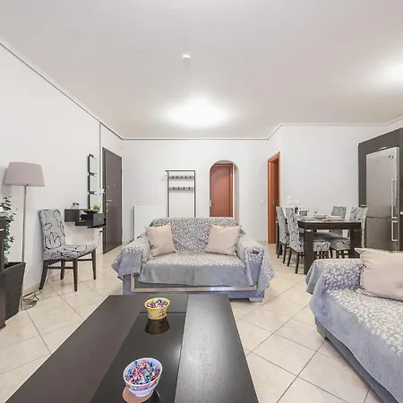 Apartment Rigas In Ilioupoli Athens